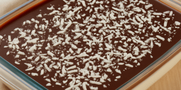 Receita completa de pavê leite ninho com chocolate: aprenda a preparar e impressionar